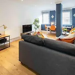 Apartment Riverside House