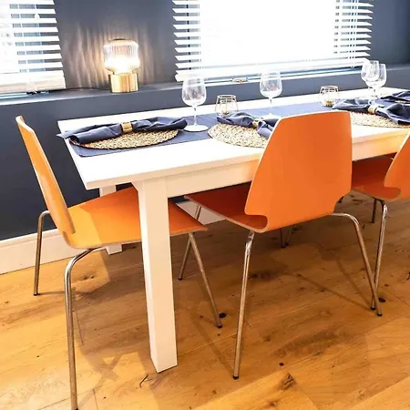 Riverside House Appartement *